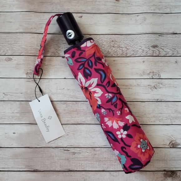 Vera Bradley Accessories - **LAST DAY** Vera Bradley Umbrella - Bloom Berry